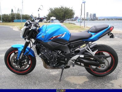 yamaha-fz1-2007-14.jpg
