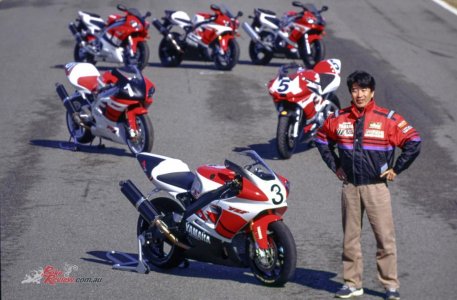 BikeReview-Alan-Cathcart-Kunihiko-Miwa-with-R7-kitbike-other-R-family-models.jpg